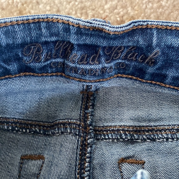 Bullhead skinny distressed jeans - Picture 2 of 5